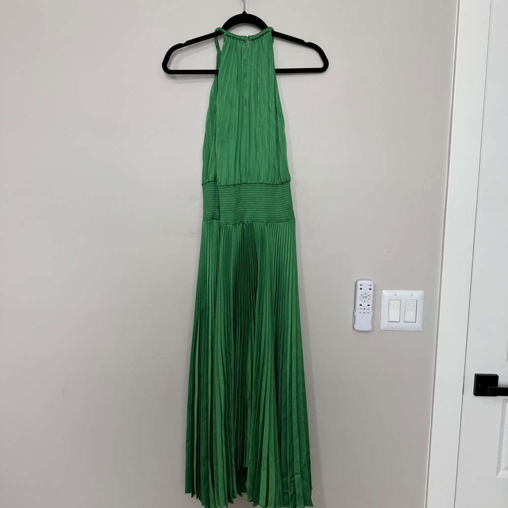 ALC Halter Neck Dress Size 8 Green Pleated - Picture 9 of 9